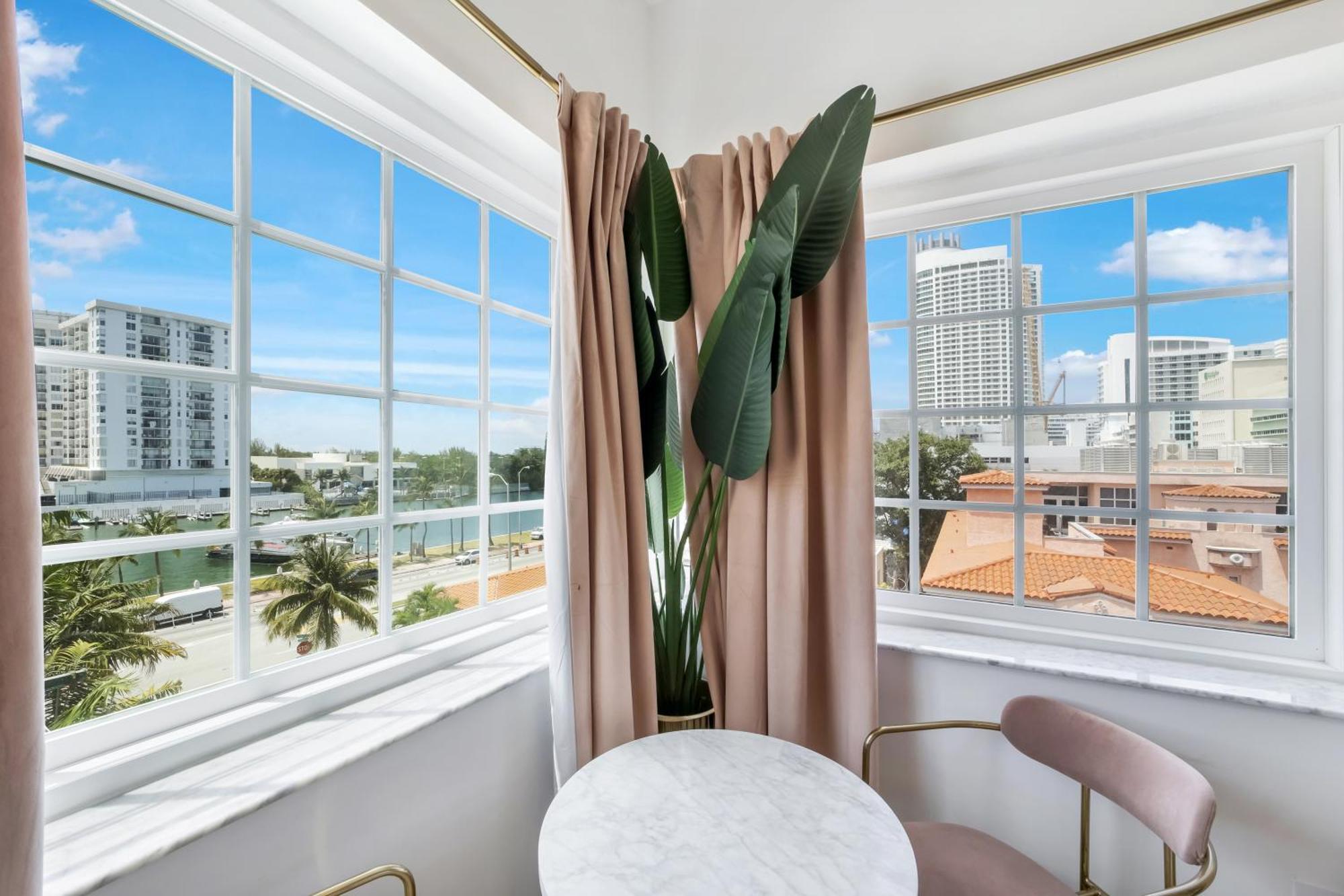 Ocean Spray Hotel Miami Beach Kültér fotó